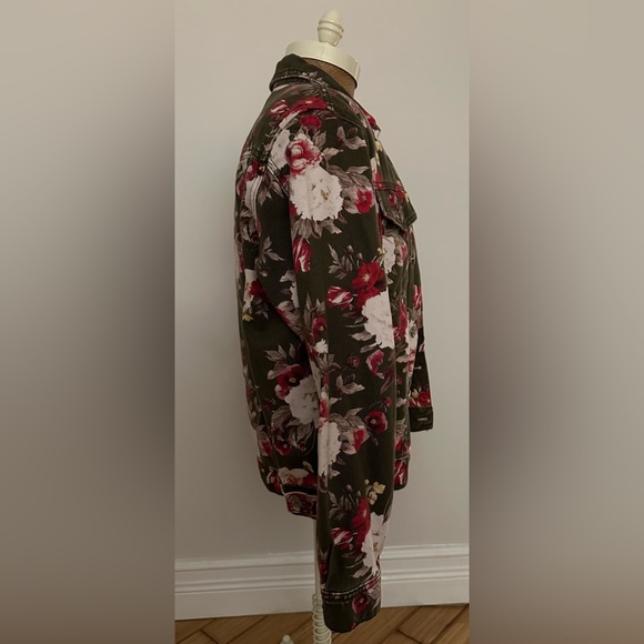 Forever 21 floral jacket medium - Picture 3 of 6